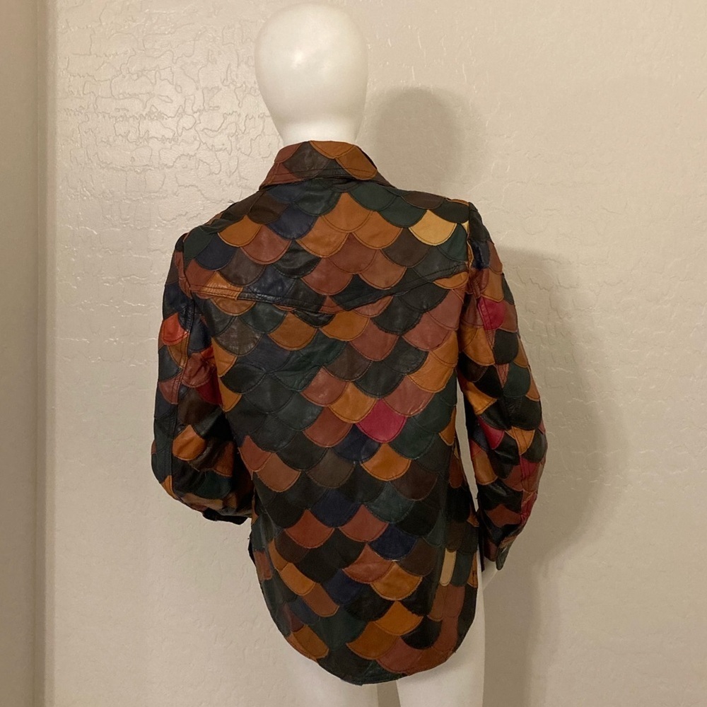 Vintage 1970’s Patchwork Fish Scale Leather Shirt Jacket Medium - Picture 9 of 15
